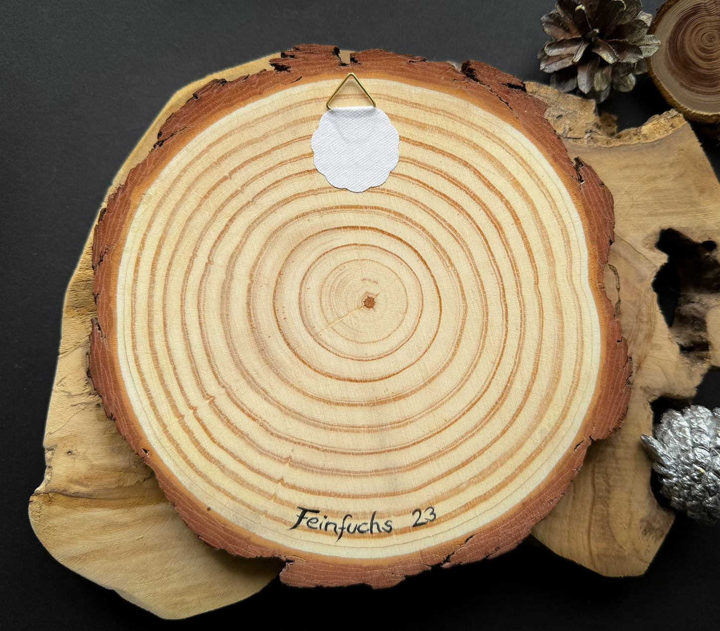 Handbemalte Holzscheibe Rotkäppchen