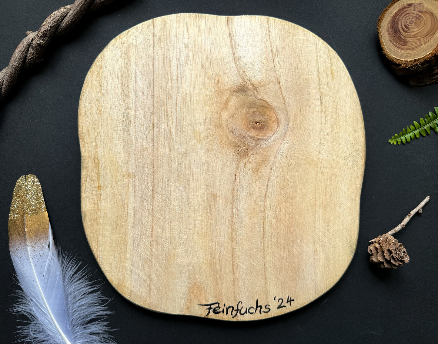 Handbemalte Holzscheibe Eule auf Kugel