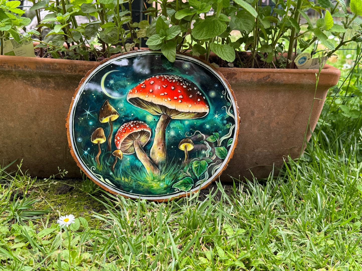 Handbemalte Holzscheibe magische Fliegenpilze